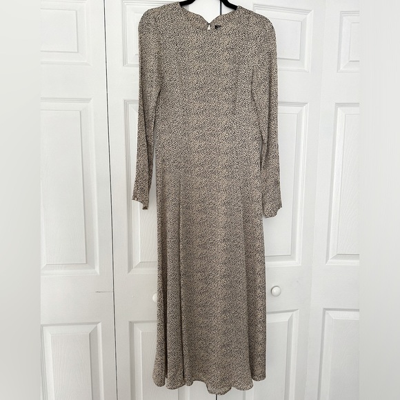 Zara dress - Picture 1 of 3